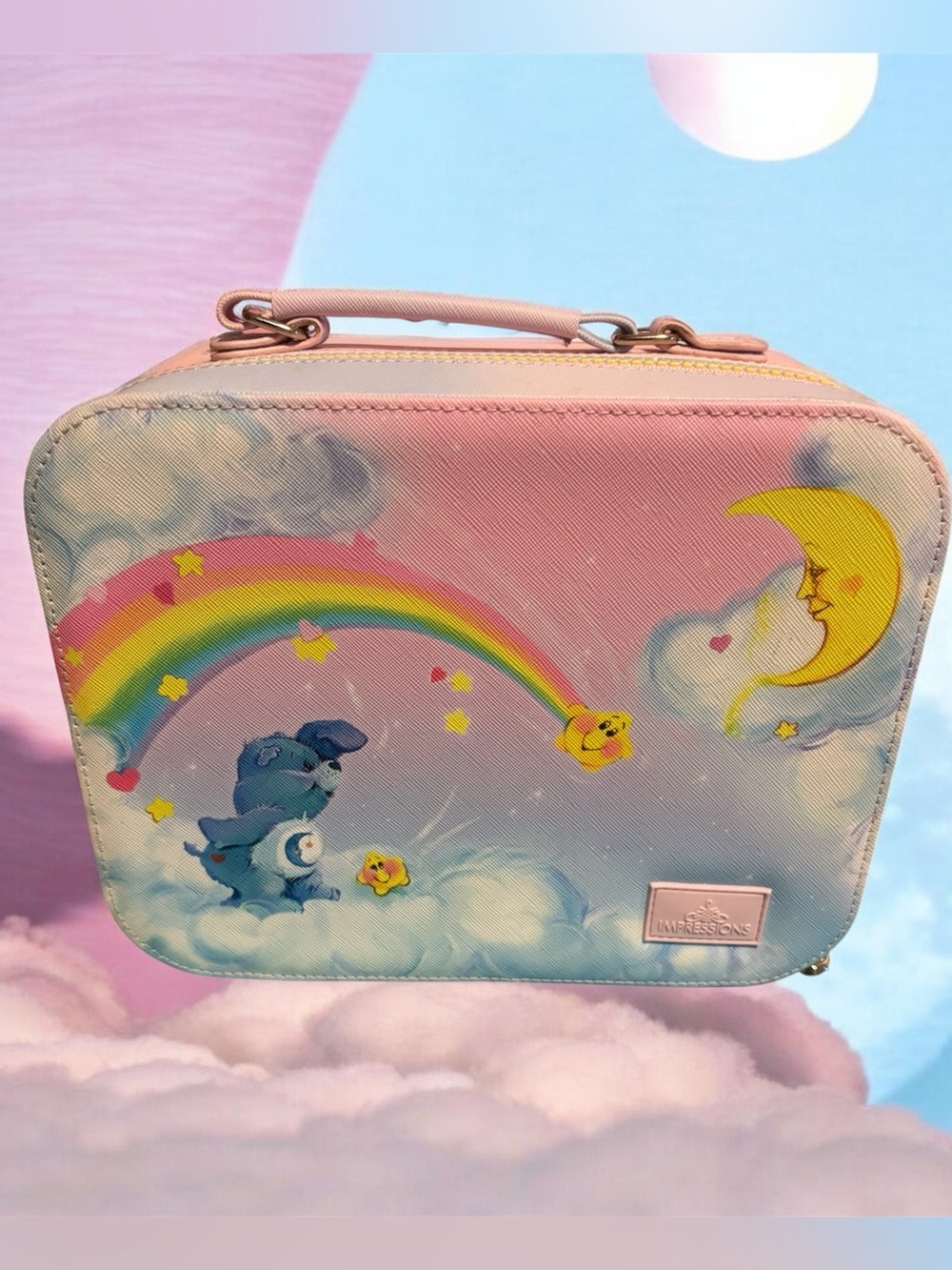 NWT Care Bears Rainbow Cloud Travel Case x The Crème Shop 5 pc Makeup Brush Set